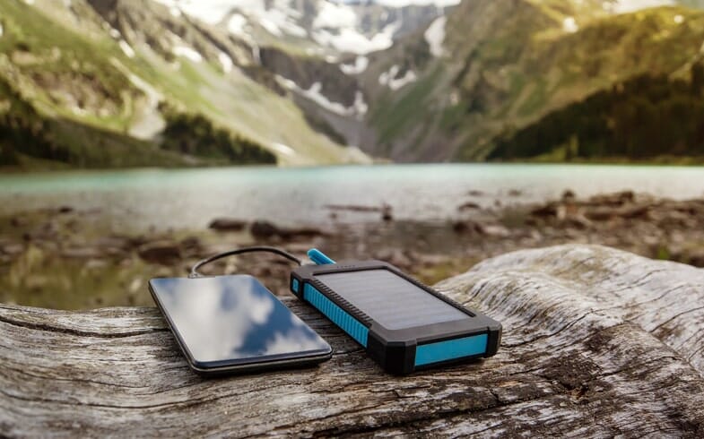 How To Charge A Phone While Camping Without Electricity
